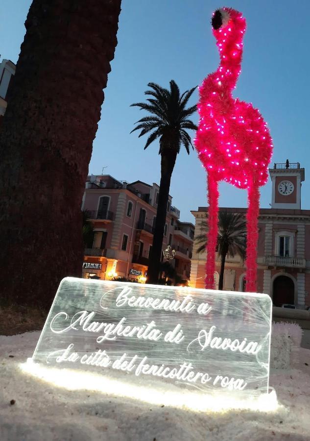 Aurora Beach & Suite Margherita Di Savoia Bagian luar foto
